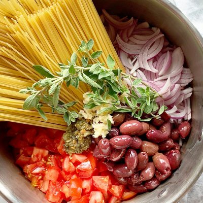 Pâtes à la grecque façon one pot