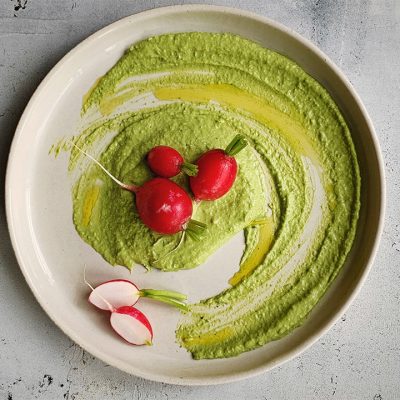 Houmous au chou frisé et au féta