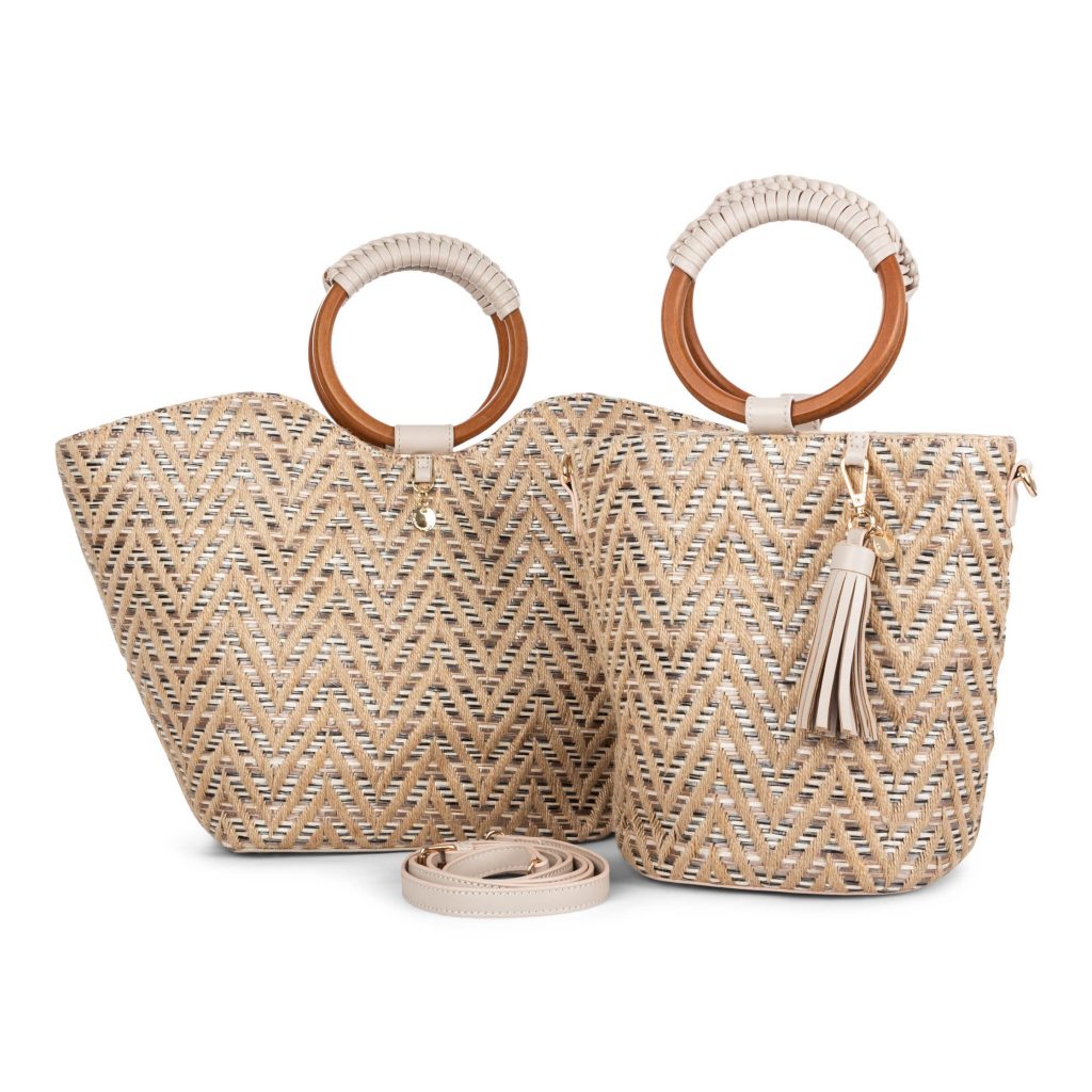 D?�couvrez la nouvelle collection de sacs ?� main et accessoires de C?�line Dion! �?? Mitsou Magazine