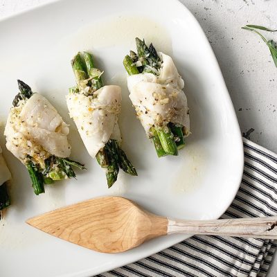 SOLE FILLET ROLL-UPS WITH ASPARAGUS, PARMESAN & TARRAGON